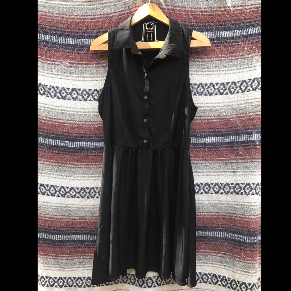 Sweet Rain Black Modern Button Up Dress: M